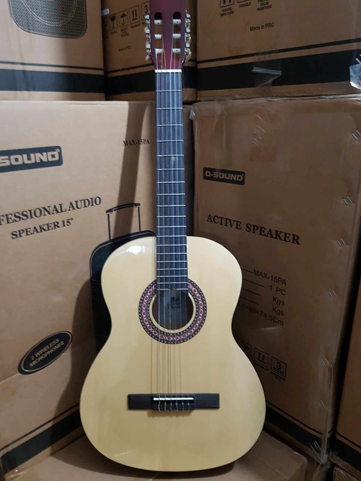 Spot Klasik Gitar 13 Adet Var